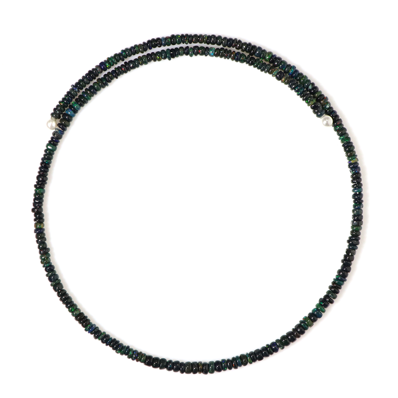 Mezezo-Opal-Stahlhalsreif (Riya) Mezezo-Opal-Stahlhalsreif (Riya)