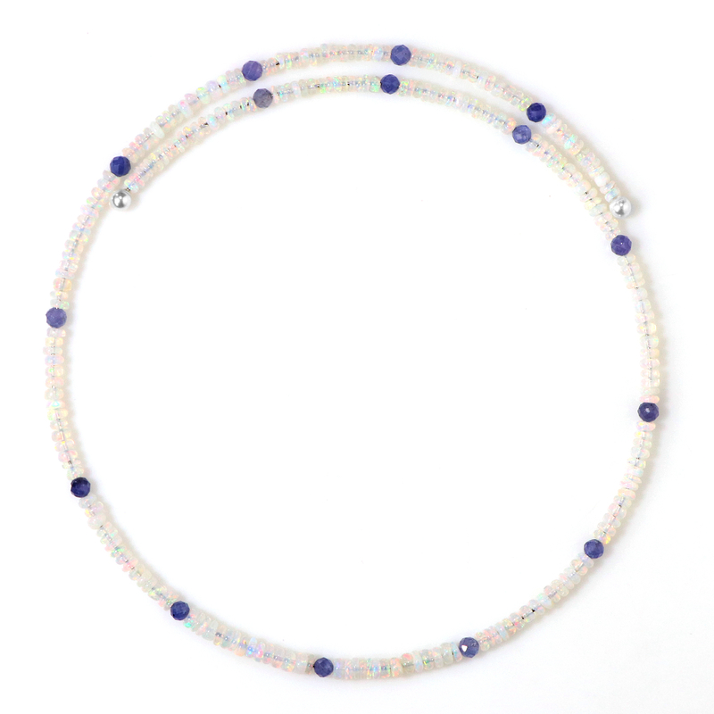 Edelstein-Stahlhalsreif (Riya)