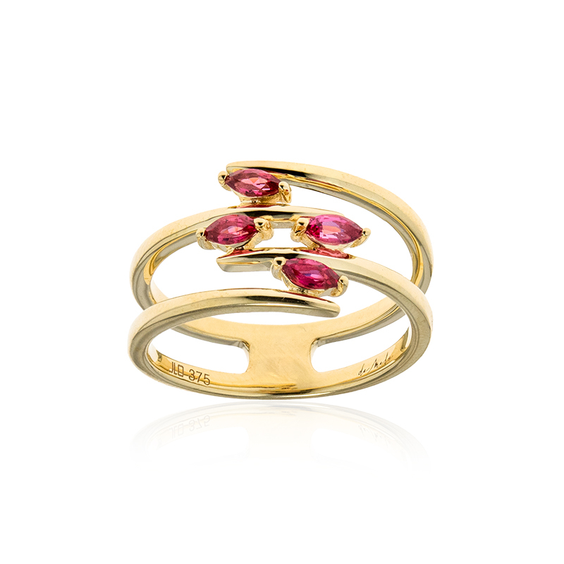 Roter Burmesischer Spinell-Goldring (de Melo) Roter Burmesischer Spinell-Goldring (de Melo)