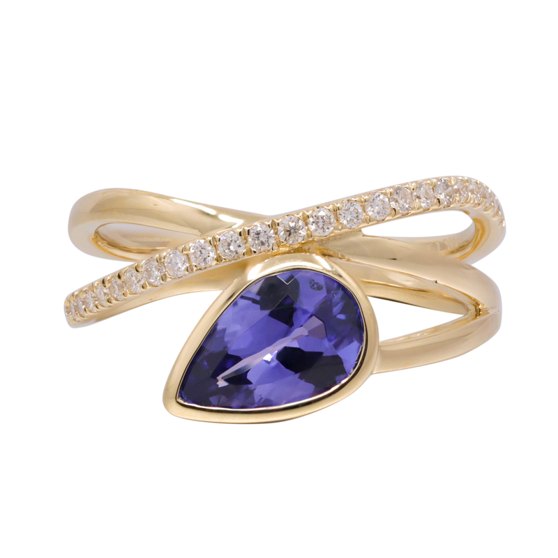 AAA-Tansanit-Goldring (CIRARI) AAA-Tansanit-Goldring (CIRARI)