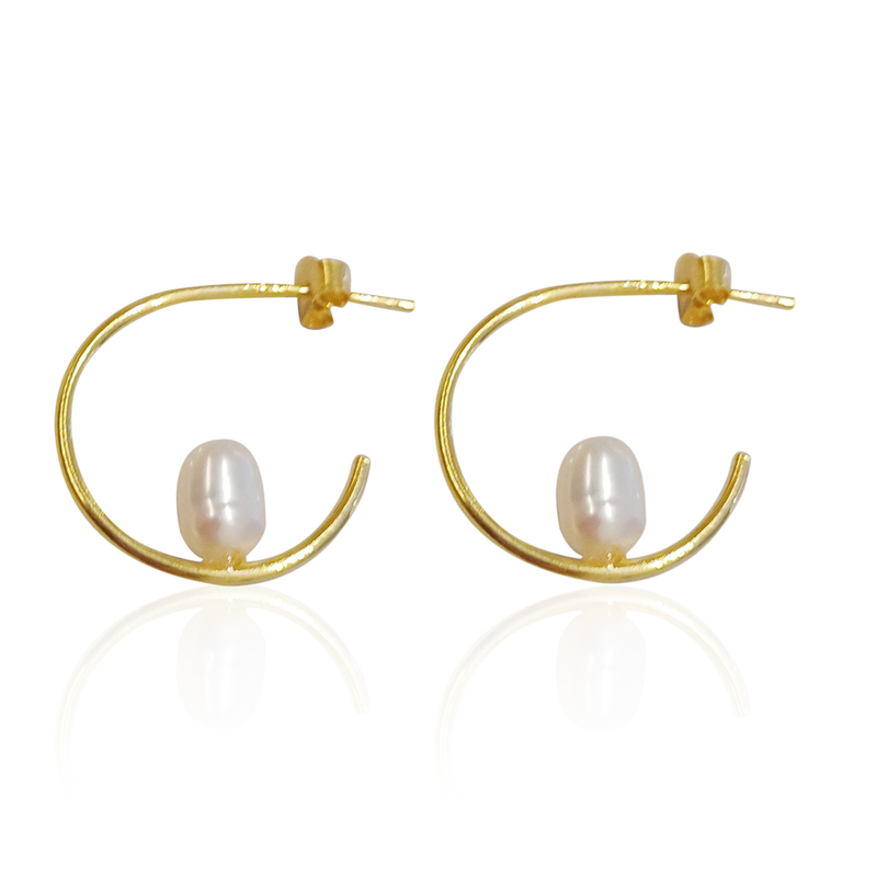 Weiße Süßwasserzuchtperlen-Silberohrringe