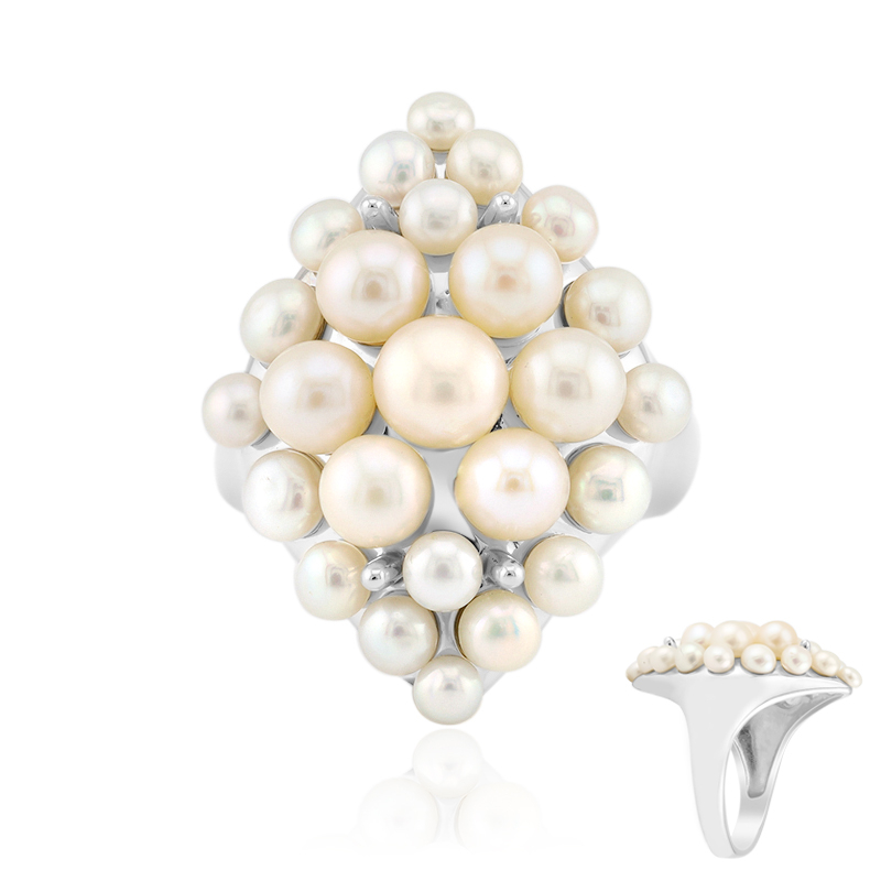 Weiße Süßwasserzuchtperlen-Silberring (Michelle Albala) Weiße Süßwasserzuchtperlen-Silberring (Michelle Albala)