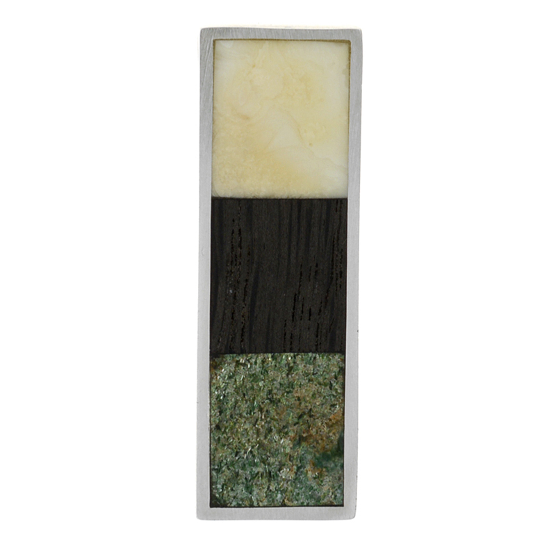 Edelstein-Silberanhänger (dagen)