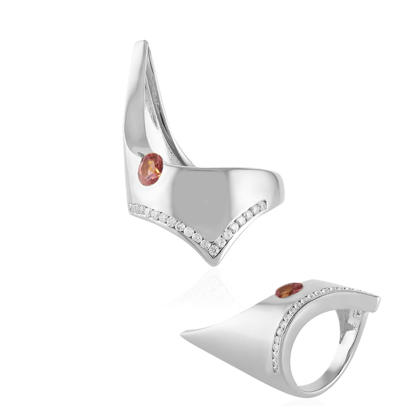 Nigerianischer Pinkfarbener Turmalin-Silberring (de Melo) Nigerianischer Pinkfarbener Turmalin-Silberring (de Melo)