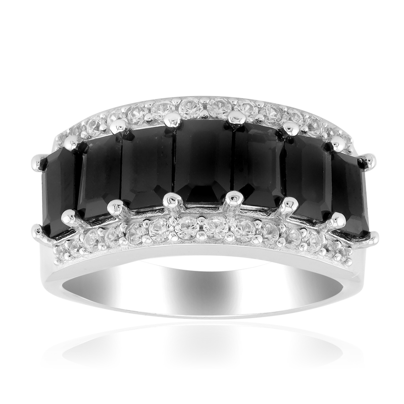 Schwarzer Saphir-Silberring