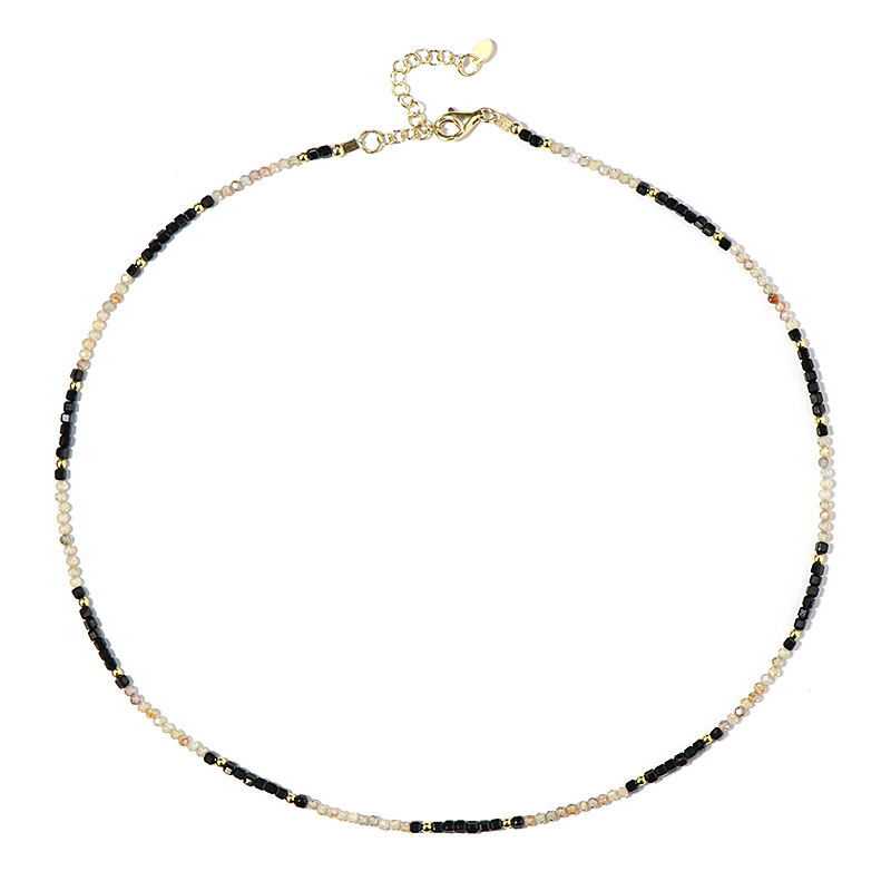 Edelstein-Silberhalskette Edelstein-Silberhalskette