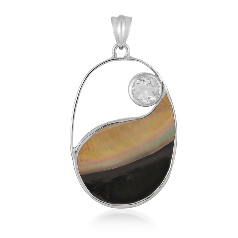 Perlmutt-Silberanhänger (Bali Barong) Perlmutt-Silberanhänger (Bali Barong)