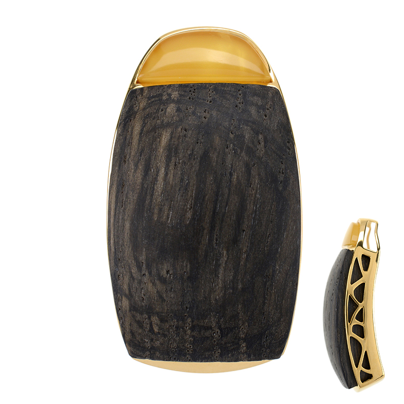 Edelstein-Silberanhänger (dagen)