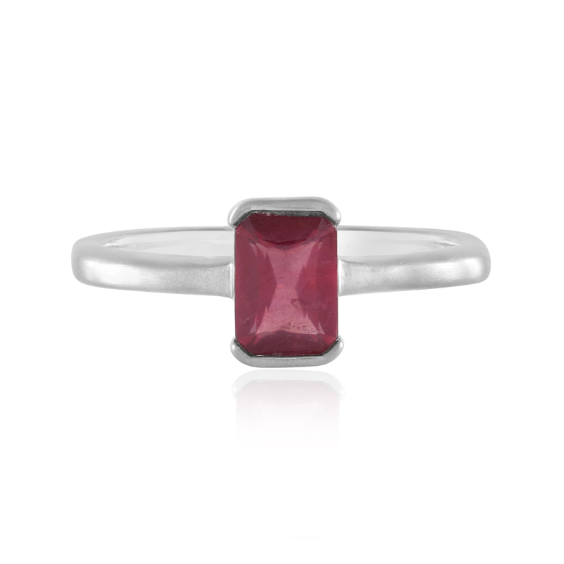 Bemainty-Rubin-Silberring