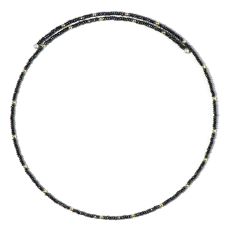 Schwarzer Hämatit-Stahlhalsreif (Riya)