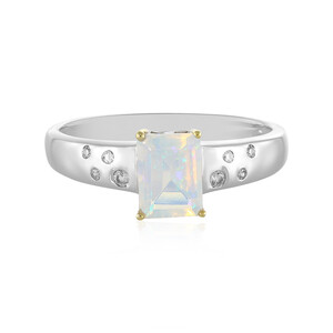 Zilveren ring met een Welo-opaal 7785RO